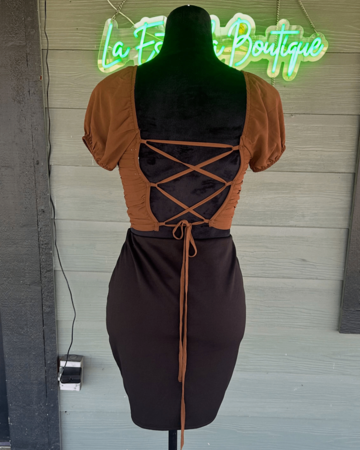 Rust Lace-Up Set